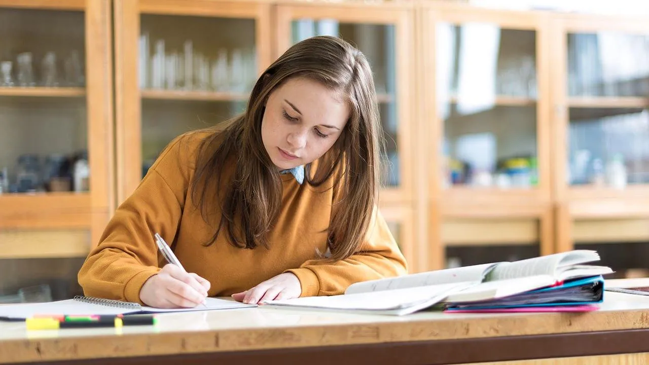 Фото: istockphoto.com/AndreaObzerova