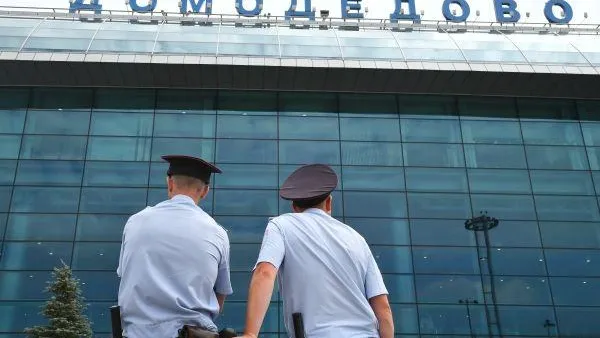 Пьяную пассажирку рейса Москва - Сочи задержали в Домодедово