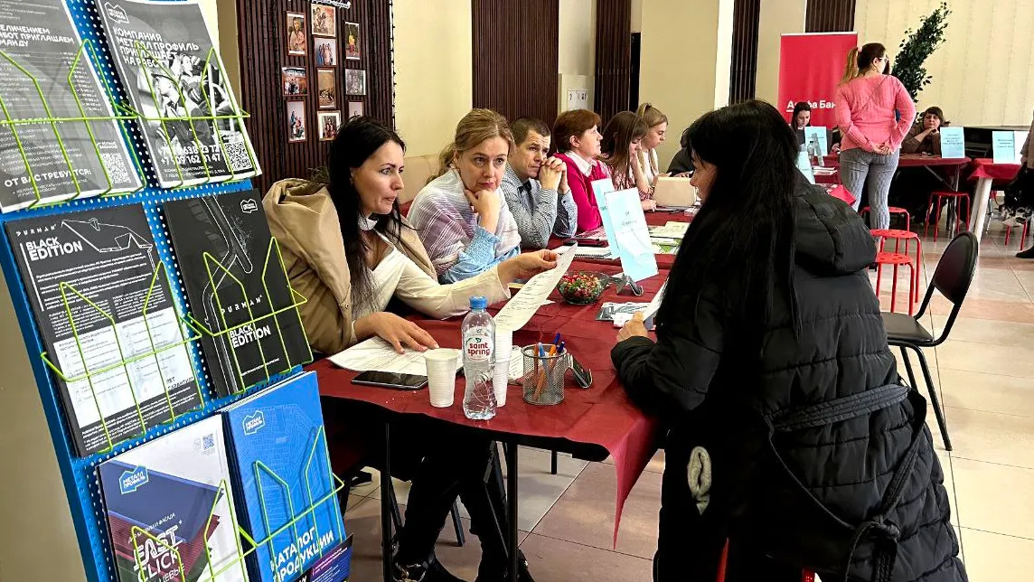 Соцсети Анны Кротовой