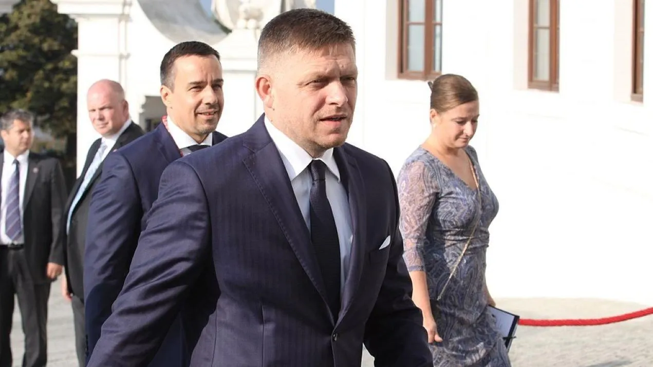 Роберт Фицо официально назначен премьер-министром Словакии