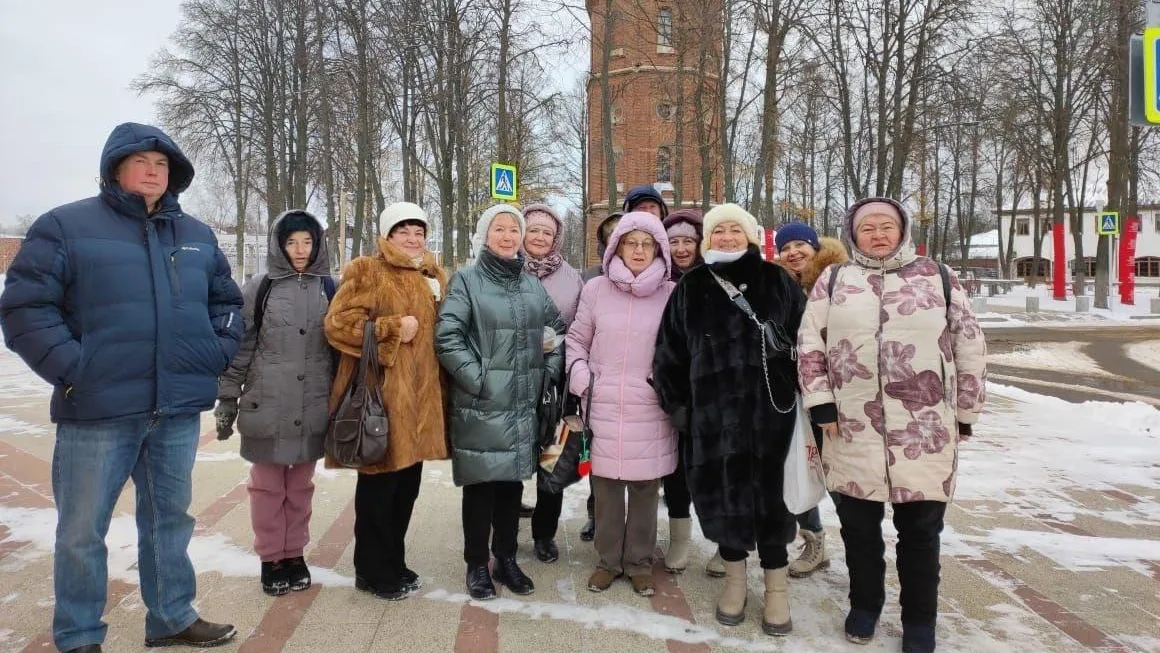 Долголеты из городского округа Кашира посмотрели Зарайск