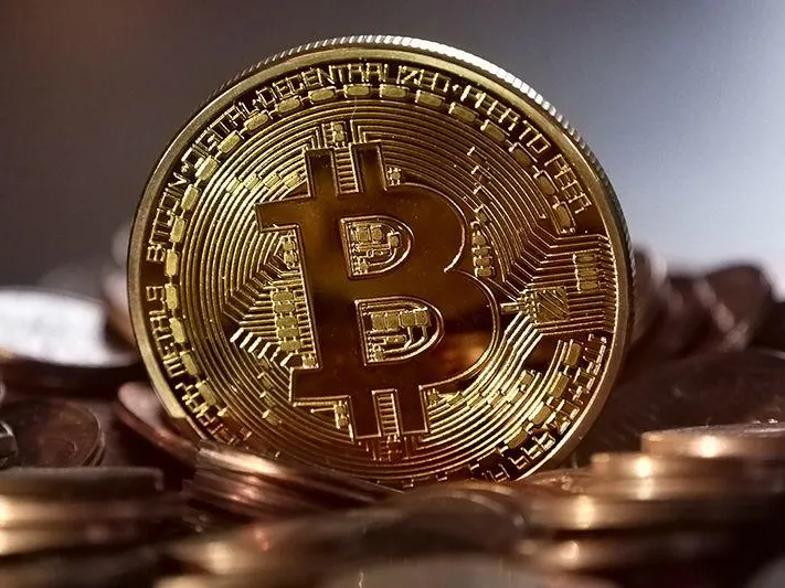 Криптоаналитик: на биткоине можно заработать даже после его падения