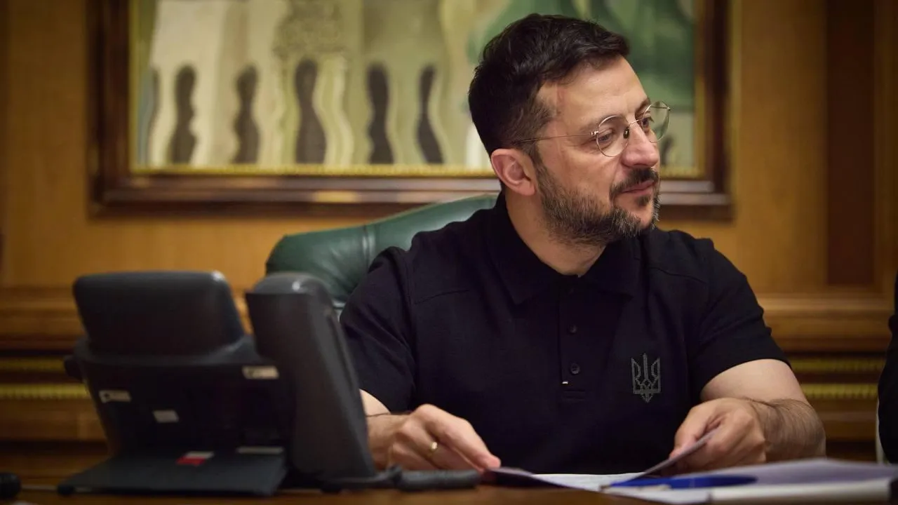Zelenskiy / Official