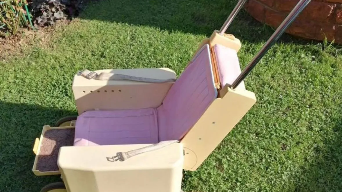 Фото: городская доска объявлений