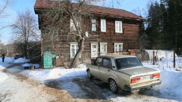 Два ветхих дома в Дмитровском районе могут расселить в 2015 году