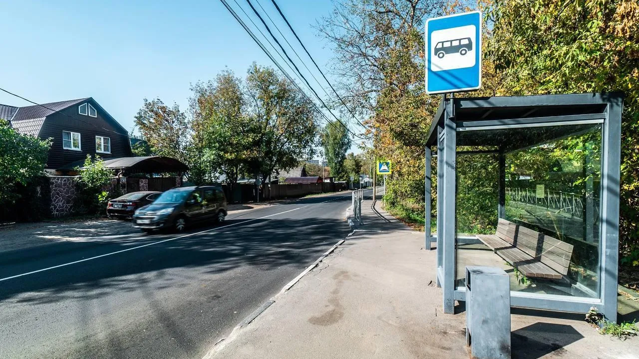 Свыше 120 новых остановок обустроили на дорогах Подмосковья с начала года