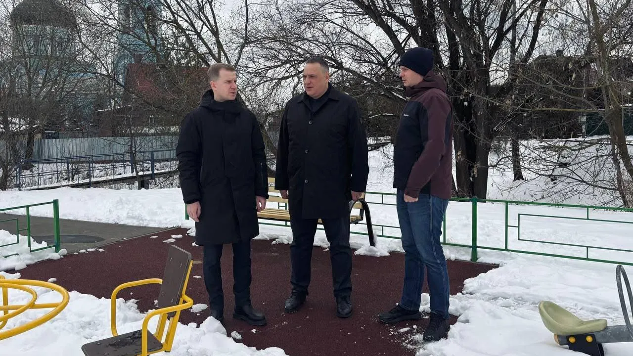 Замглавы Подольска проверил благоустройство села Покров