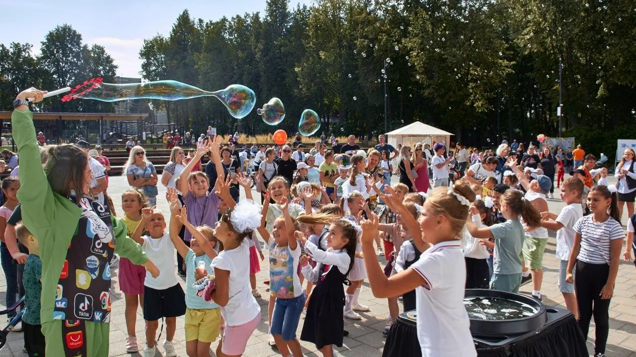 ФОТО: ПАРК КУЛЬТЦРЫ ПРИ ЦД «ПОБЕДА»