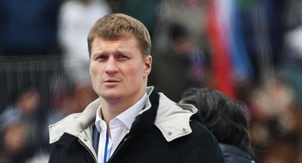 «Покойся с миром, Кабан»: Александр Поветкин попрощался с погибшим на боевом задании тренером