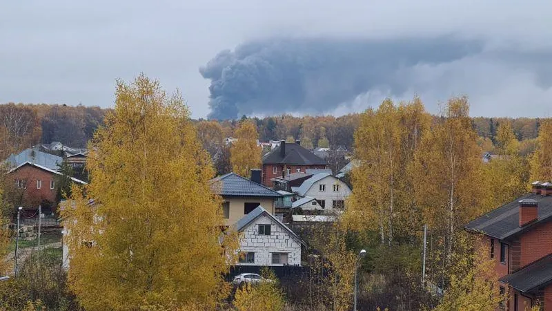 Склад технопарка загорелся в Ногинске