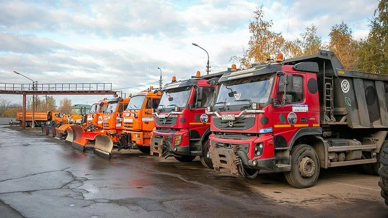 Вся коммунальная техника для зимнего содержания дорог в Коломне готова к работе