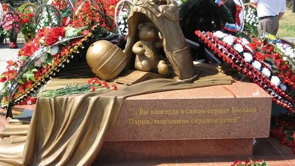 Митинг памяти жертв Беслана прошел в Подольске