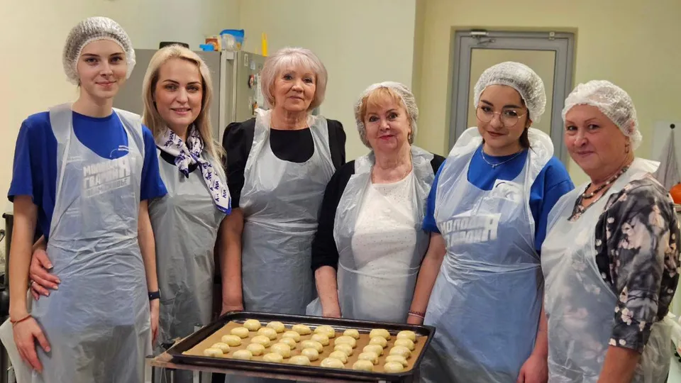 Марина Кудинова (вторая справа). Фото: t.me/moreutover