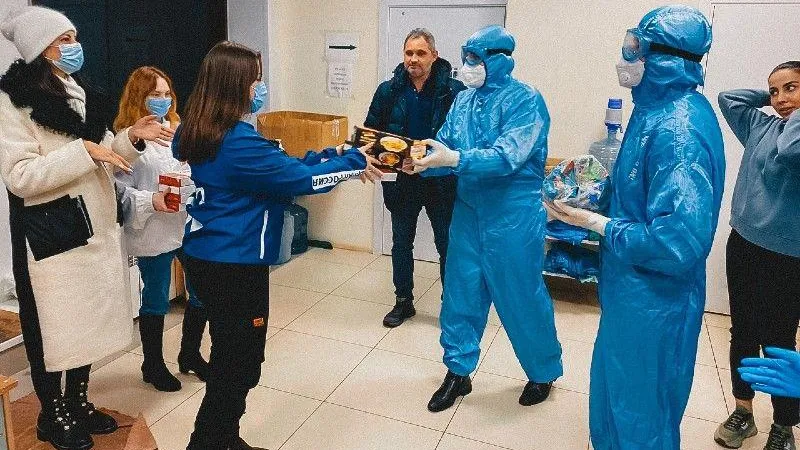 Молодогвардейцы Подмосковья отмечают 16-летие организации добрыми делами
