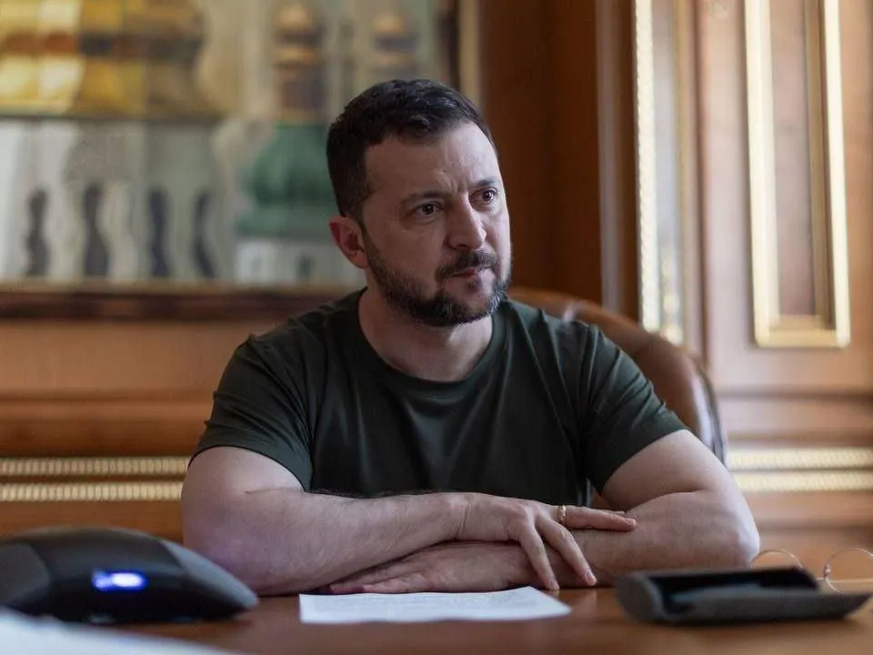 «Это развязывает руки»: что случится из-за окончания президентского срока Зеленского