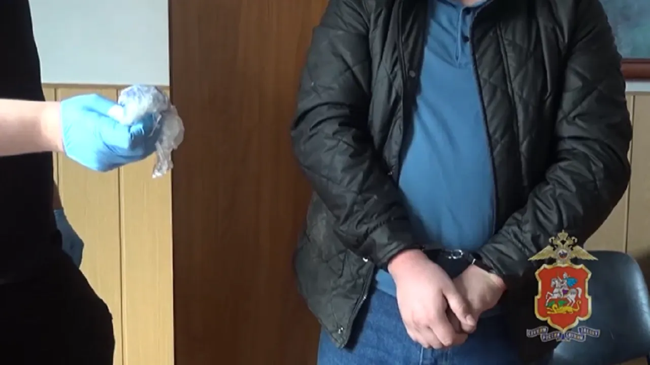 Двоих мужчин задержали в Подмосковье по подозрению в сбыте героина и метадона