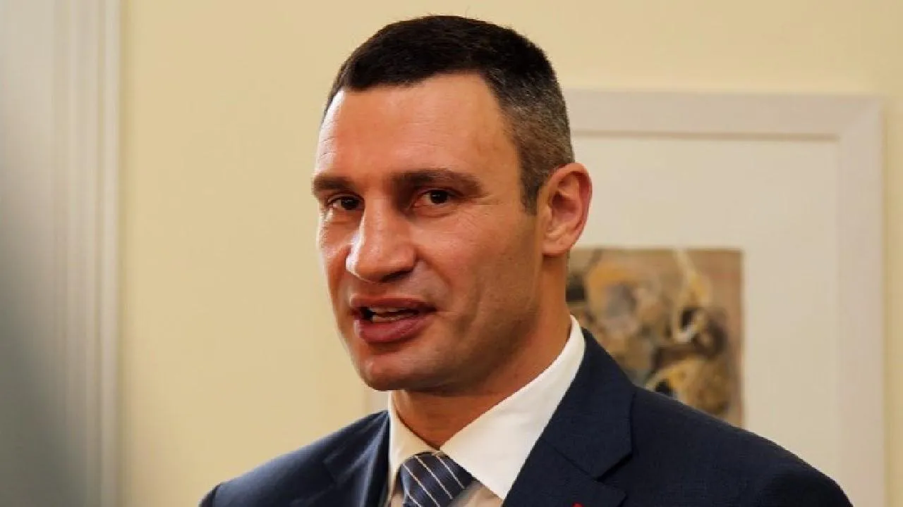 Кличко допустил возможность отказа Киева от территорий в обмен на мир с РФ