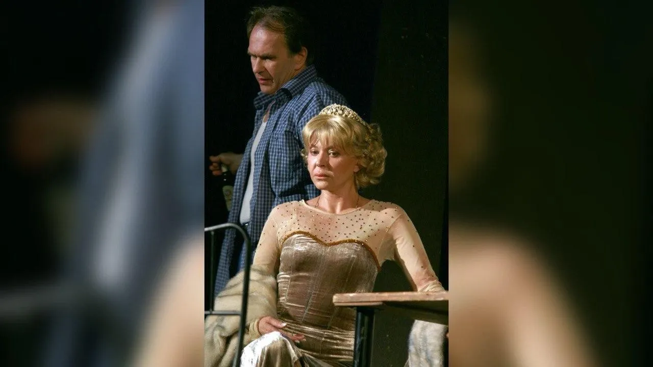 Ekaterina Tsvetkova/ Russian Look