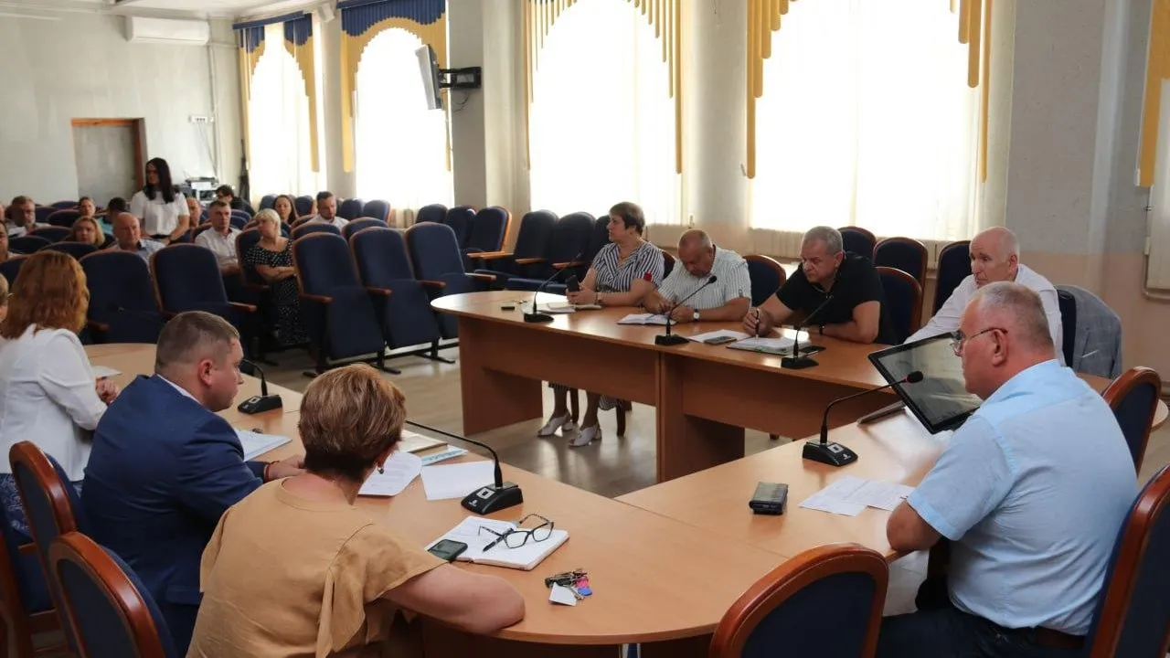 В Талдомском городском округе обсудили ремонт дорог и вывоз мусора