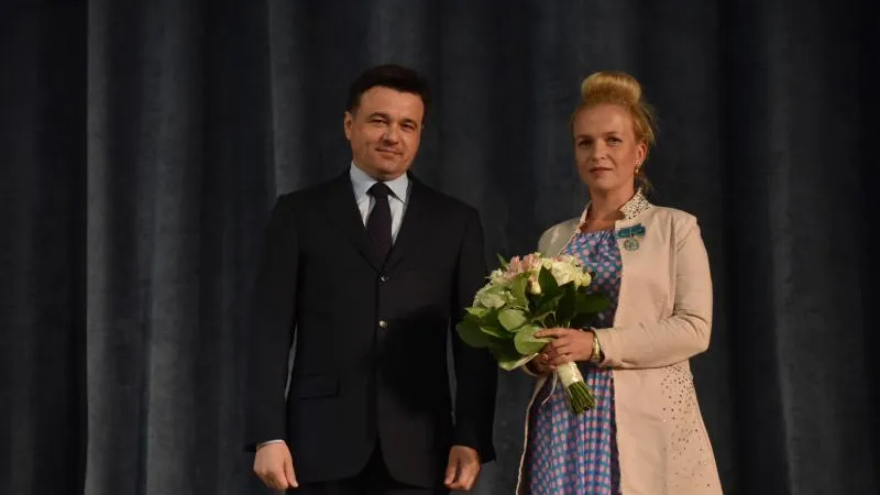 Глава МО наградил многодетных матерей