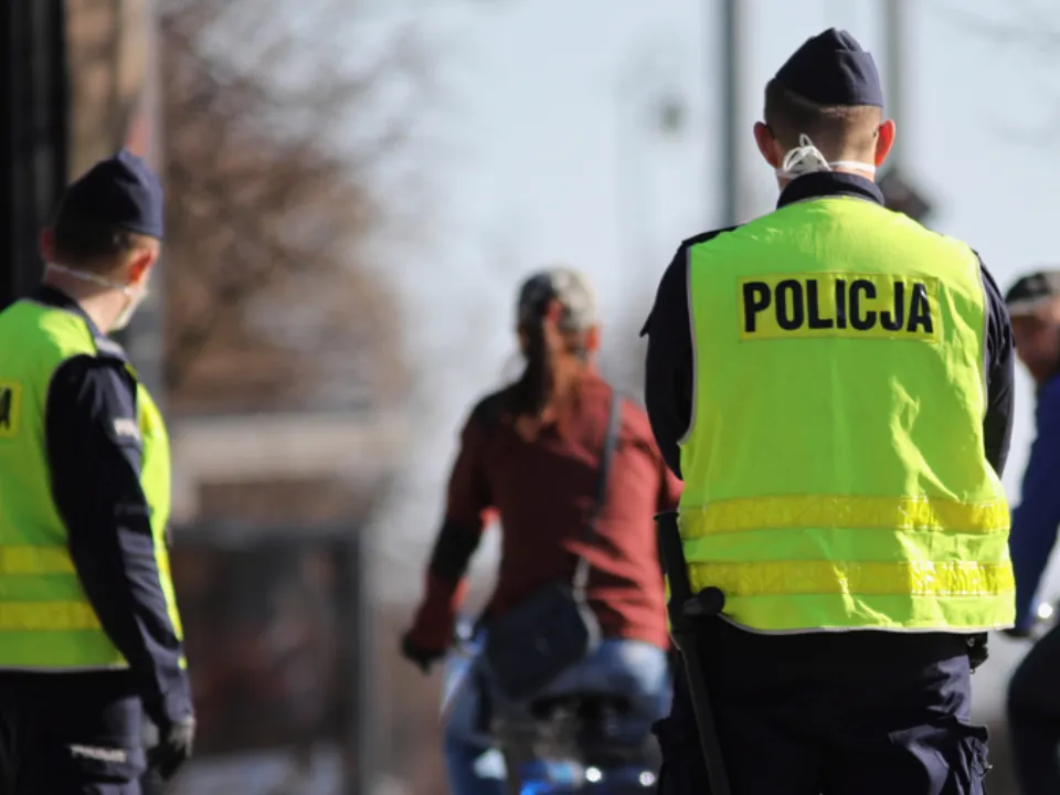 «Под ногами должна гореть земля»: политолог объяснил, чего боится Варшава при происках польских бандитов