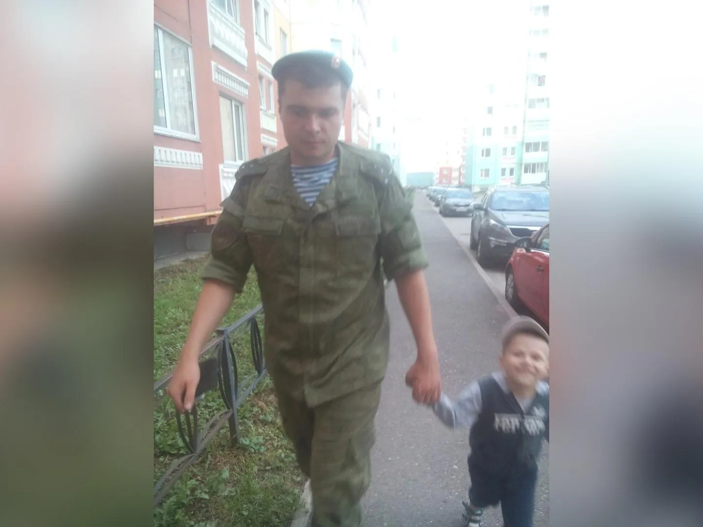 «Всегда перед дорогой заезжают к папе на кладбище»: двое ребятишек потеряли отца на СВО