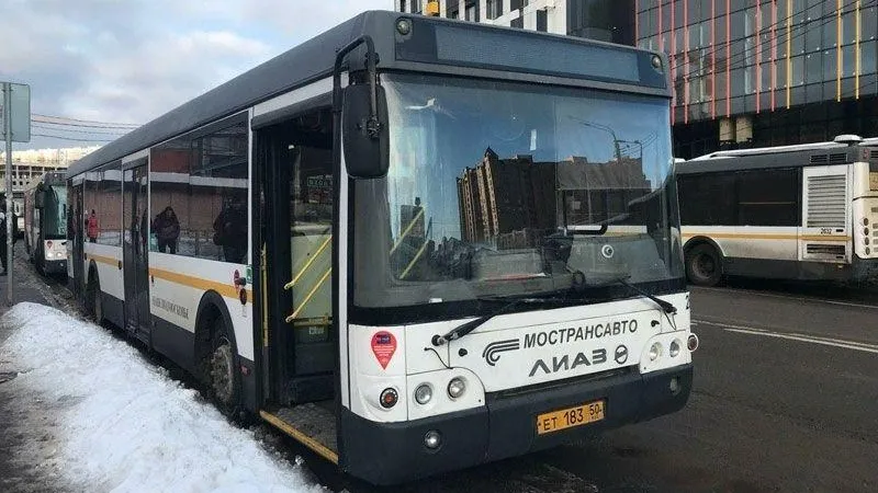 Сто тысяч студентов проехали за неделю в автобусах Подмосковья