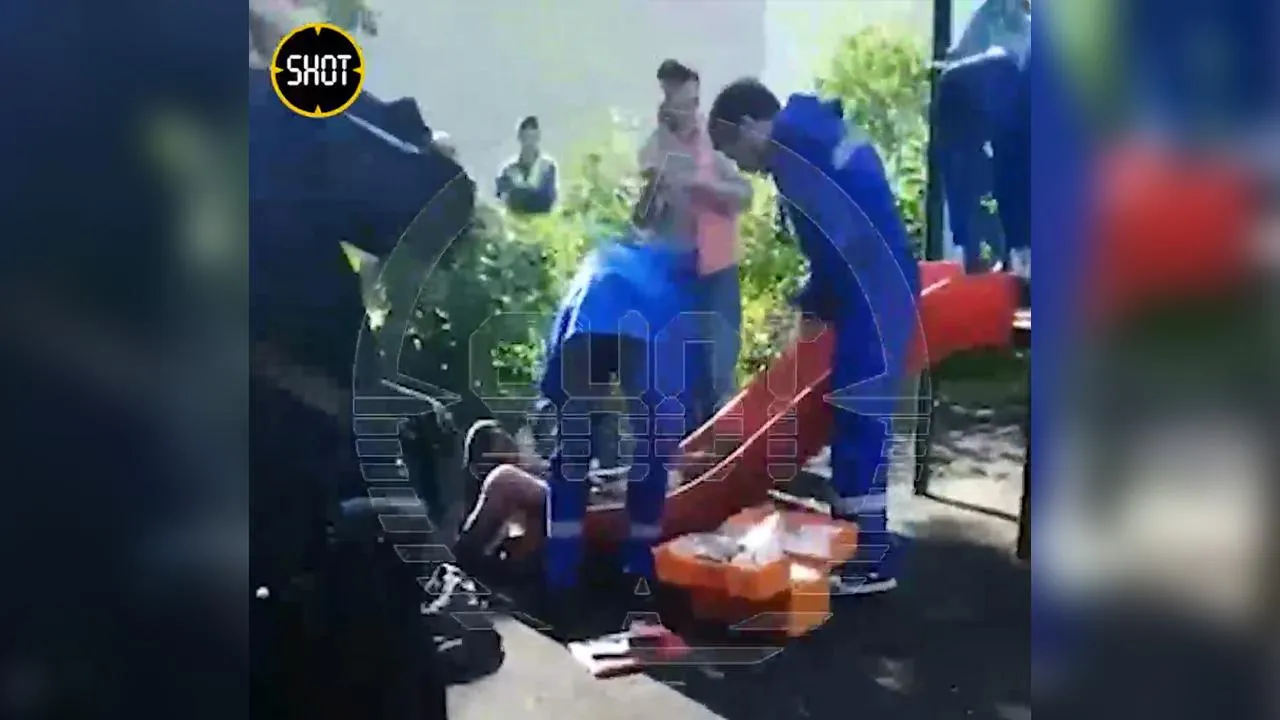 SHOТ