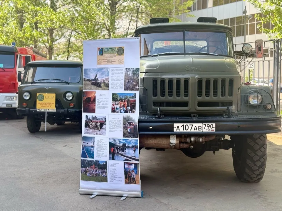 Выставка военно-спасательной техники в Черноголовке. Фото: ДПК г. о. Черноголовка&nbsp;
