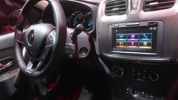 Покупателям автомобилей в Подмосковье будут выдавать памятки трезвого водителя