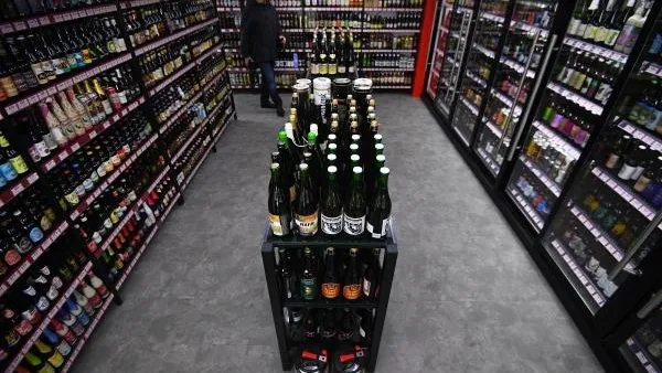 Продажа алкоголя будет ограничена в период новогодних праздников в Подмосковье