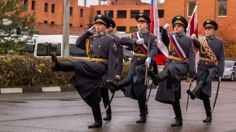 В Подмосковье сотрудникам спецподразделений Росгвардии вручили награды за отличие в службе