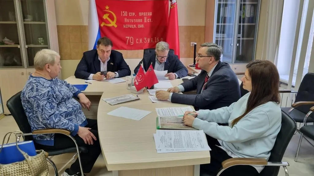 Александр Голуб – референт руководителя фракции КПРФ в Мособлдуме А.А. Наумова