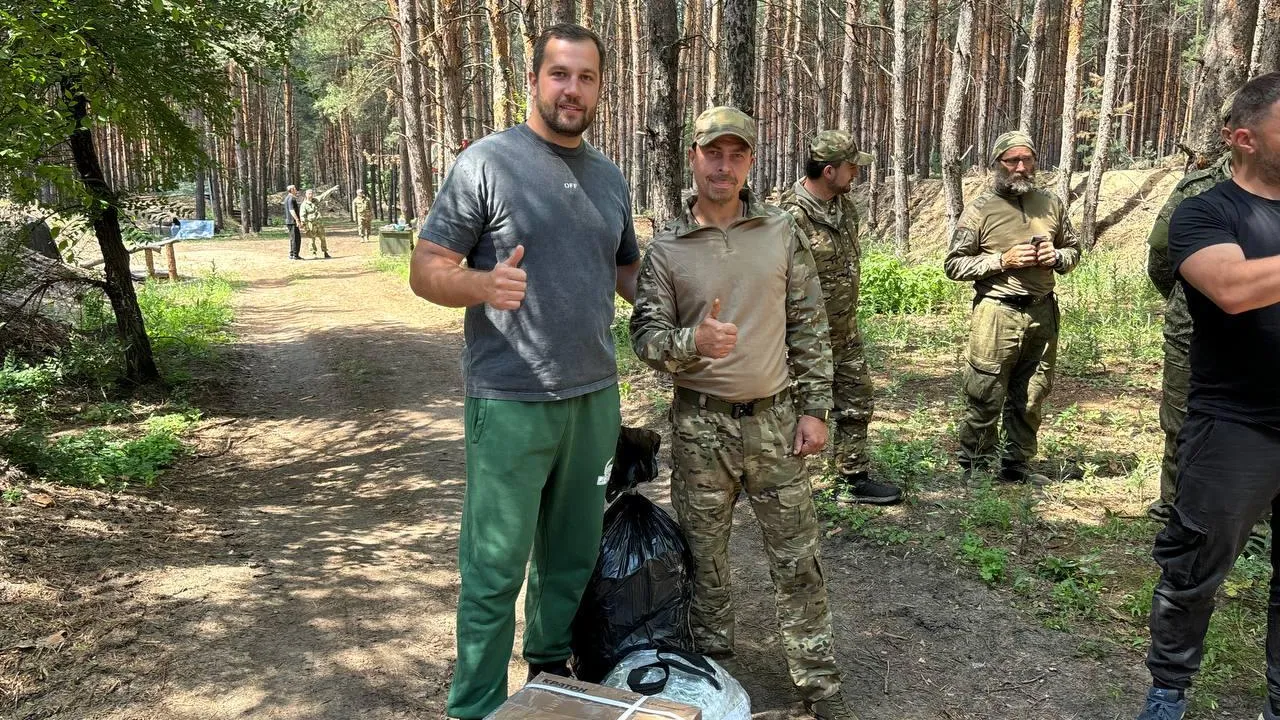 Глава Чехова передал землякам на СВО очередную гуманитарную помощь