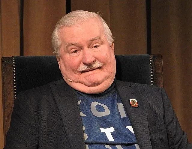 Лех Валенса
