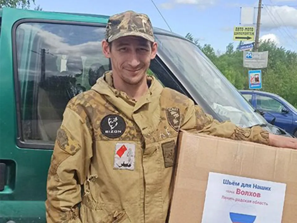 «За пару недель хлынули тысячи желающих»: волонтер рассказала, как швеи всей России объединились для СВО