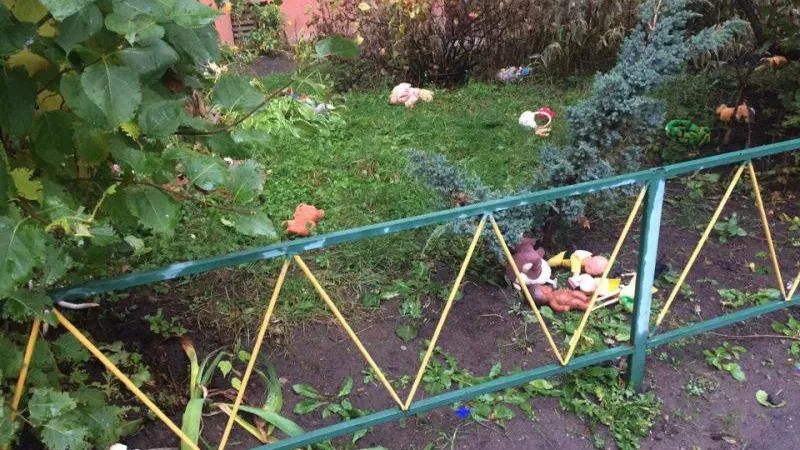 Жителей Ивантеевки закидали игрушками