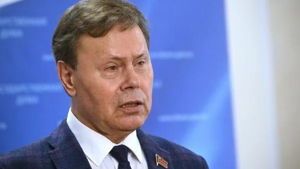 Перечислены причины невозможности девальвации рубля
