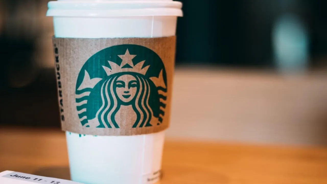 Starbucks задумался о продаже своей доли в китайском бизнесе
