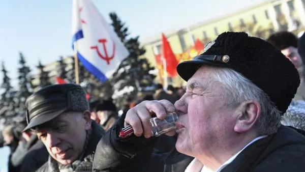 Врач Умнов определил смертельную дозу водки