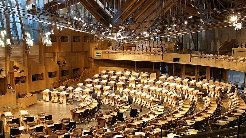 В парламент Шотландии прислали пакет с белым порошком