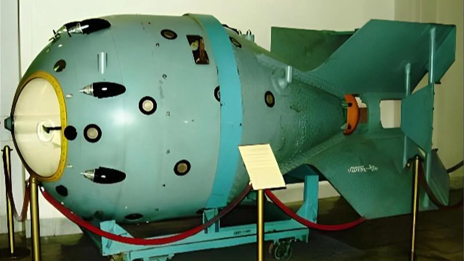Атомная бомба РДС-1, Политехнический музей, Москва. Vesailok