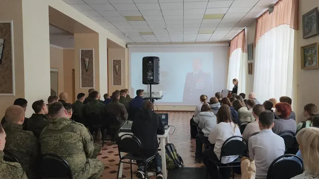 Роман Кутузов