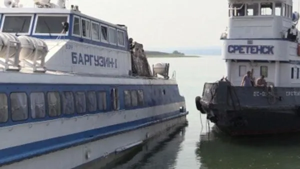 На Иркутском водохранилище загорелся пассажирский теплоход