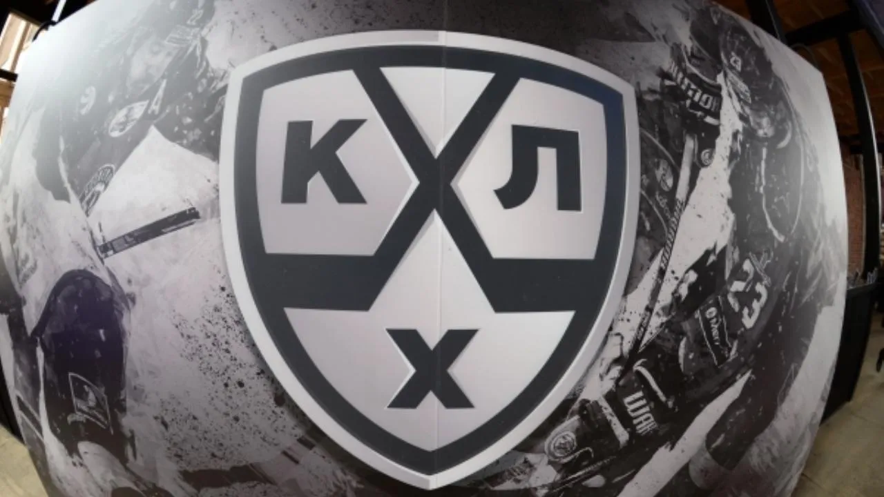 Директора челябинского клуба «Трактор» уволили после изъятия у него  синтетического наркотика