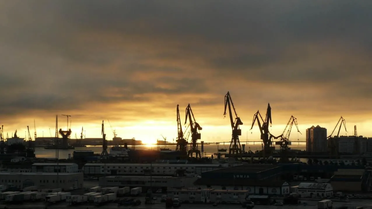 Балицкий: ВСУ атаковали морской порт Бердянска управляемой ракетой