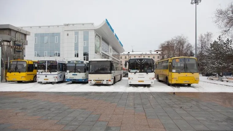 В Тюмени из-за сильной метели запретили некоторые междугородние автобусные рейсы