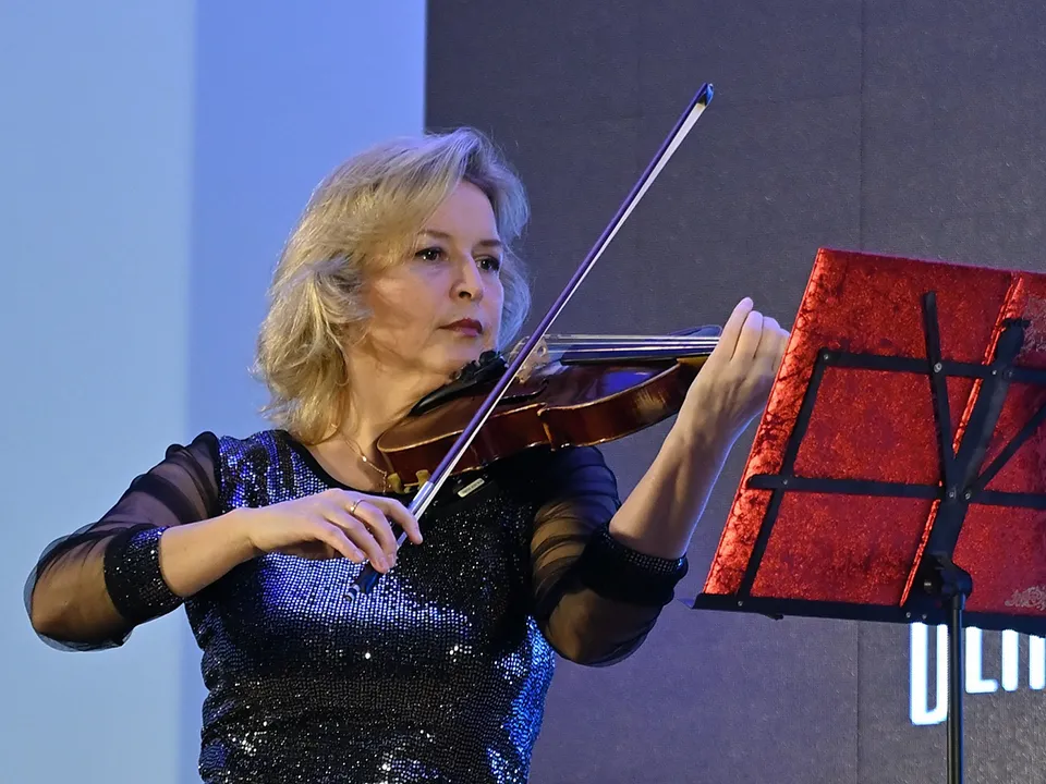 Лауреат международных и всероссийских конкурсов  Анжелика Кузьмина (скрипка)Фото: Сергей Демянюк