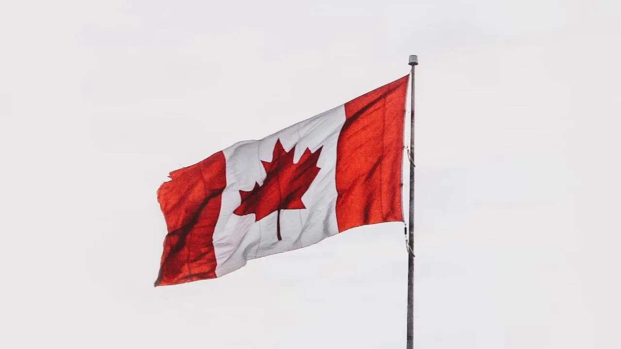 Либеральная партия Канады вырвалась вперед на парламентских выборах