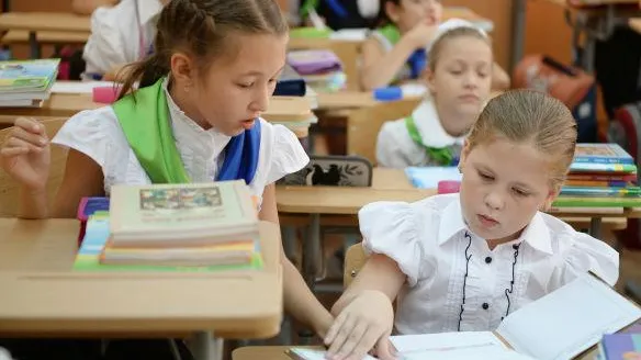Уникальные дневники в честь юбилея Реутова подарят школьникам города